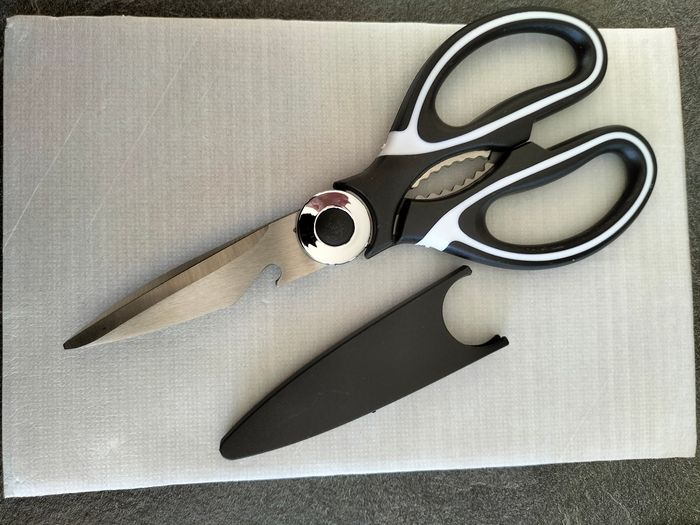 Ciseau se cuisine en acier inoxydable