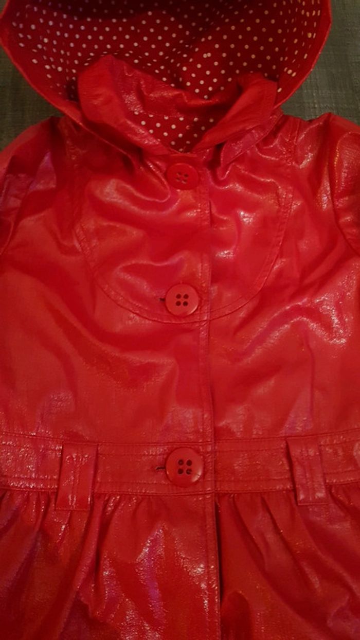 Imper rouge 6ans - photo numéro 2