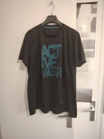 Tee-shirt crivit  XL