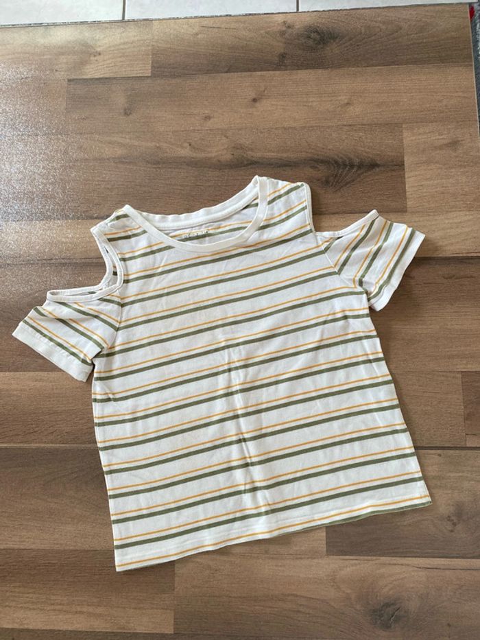2 tee shirts - photo numéro 2