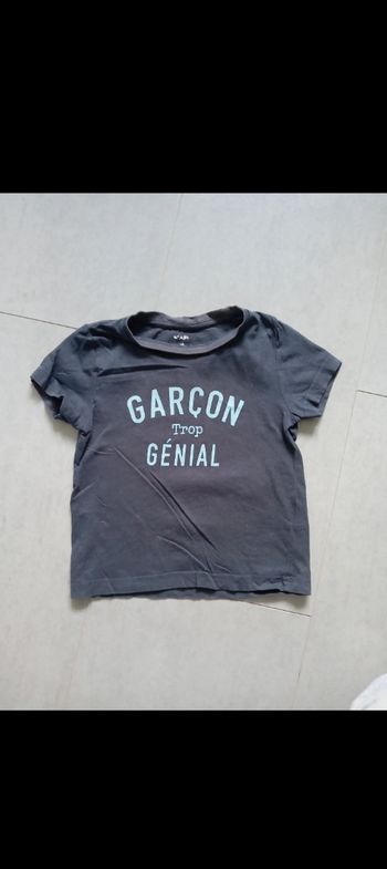 Tee shirt