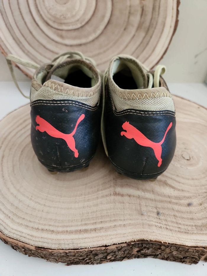 Chaussures de foot Puma - photo numéro 2