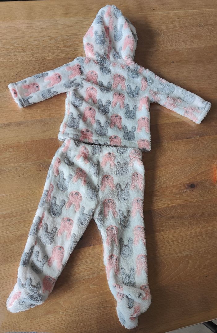 Ensemble pyjama bébé 6 mois neuf - photo numéro 2