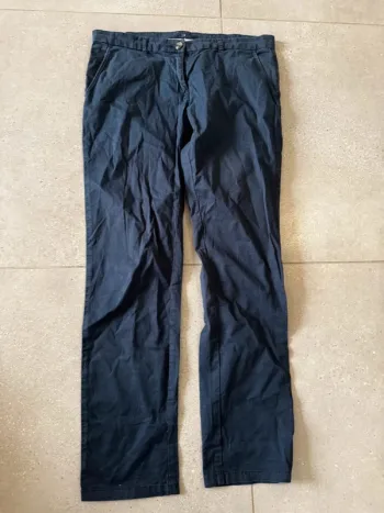 Pantalon navy Kiabi, taille 40, bon état, 42x95cm