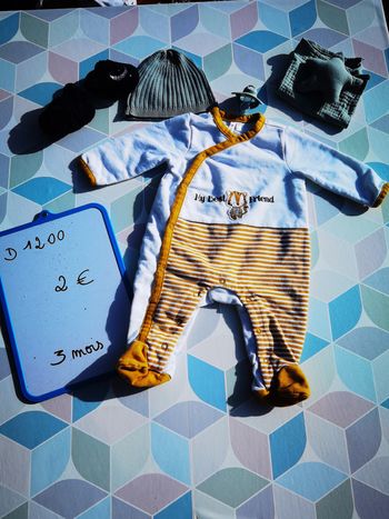 D1200 - pyjama garçon 3 mois