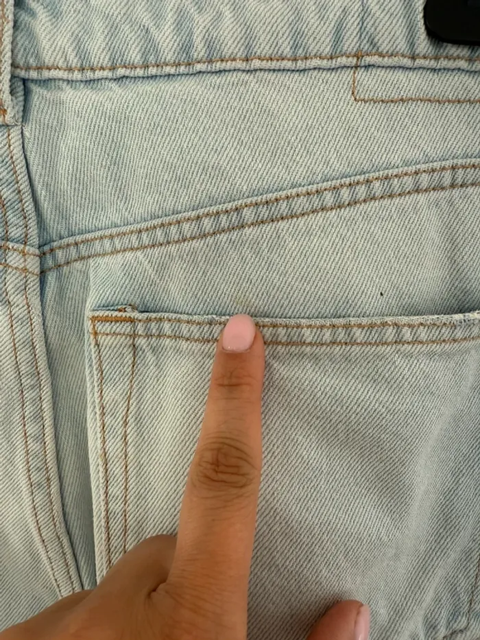 Jean Mom Bershka taille 42 bleu clair - photo numéro 9