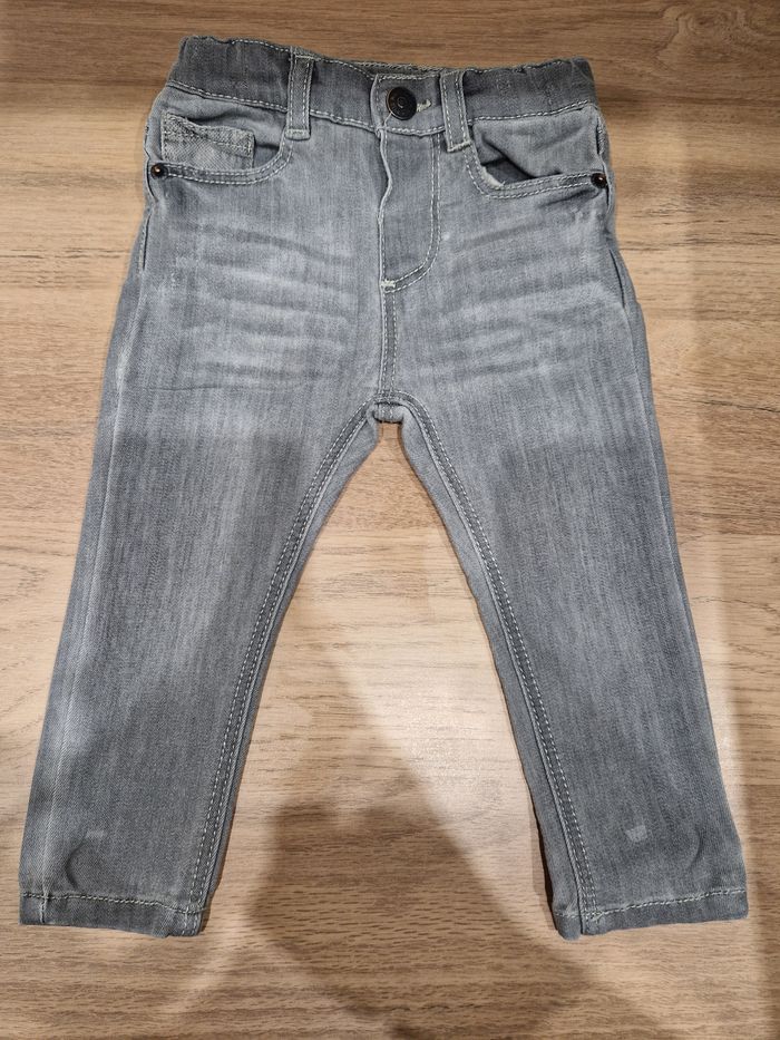 Jean zara 9 mois