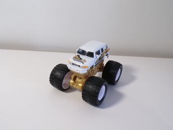 Monster trucks - Majorette - MJ Rockerz  (J19)