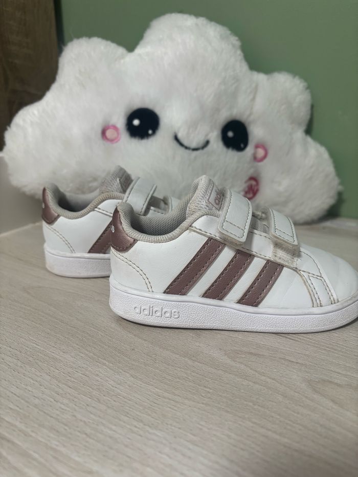 Basket adidas fille - photo numéro 2
