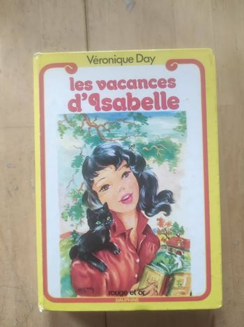 Les vacances d'Isabelle Véronique Day G.P. Rouge et Or Dauphine 1981