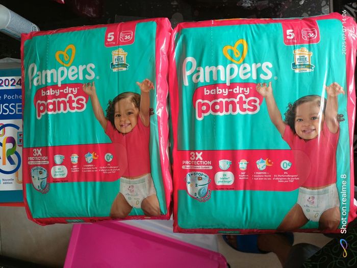 170 couches taille 5 Pampers premium protection 55€