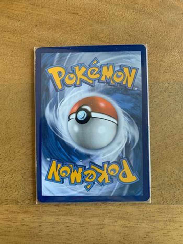 Carte Pokemon Pikachu V 157/172 - photo numéro 2