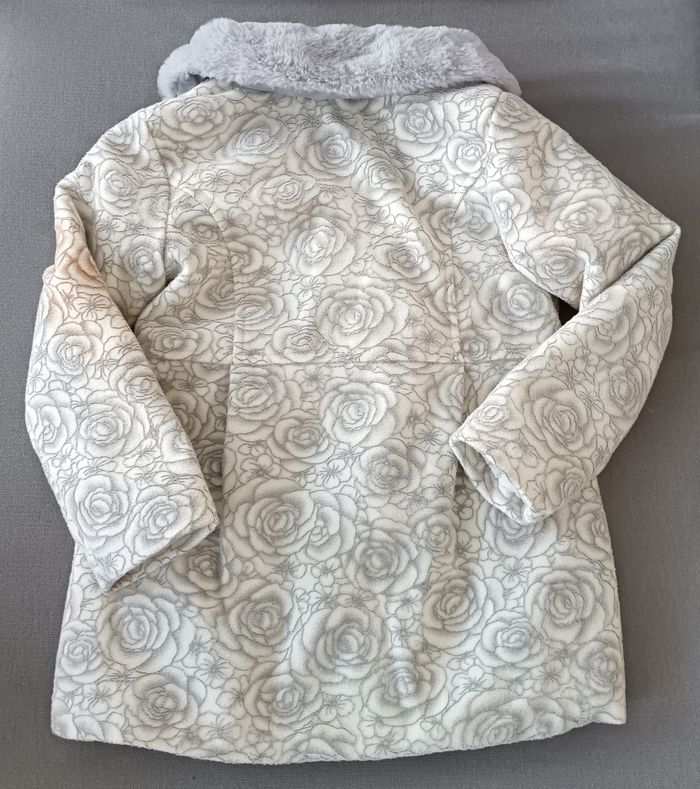 Ensemble robe et manteau 4-5ans Next Star neuf - photo numéro 3