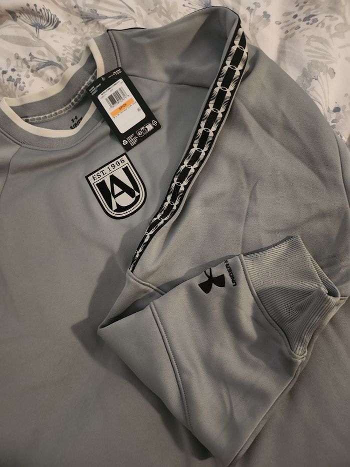 Pull Under Armour - photo numéro 4