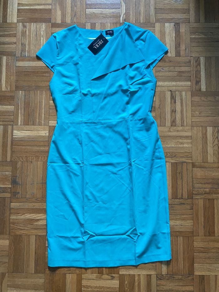 8 sublimes robes toutes neuves de différentes marques - photo numéro 4