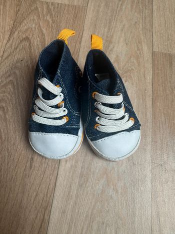 Chaussure bébé