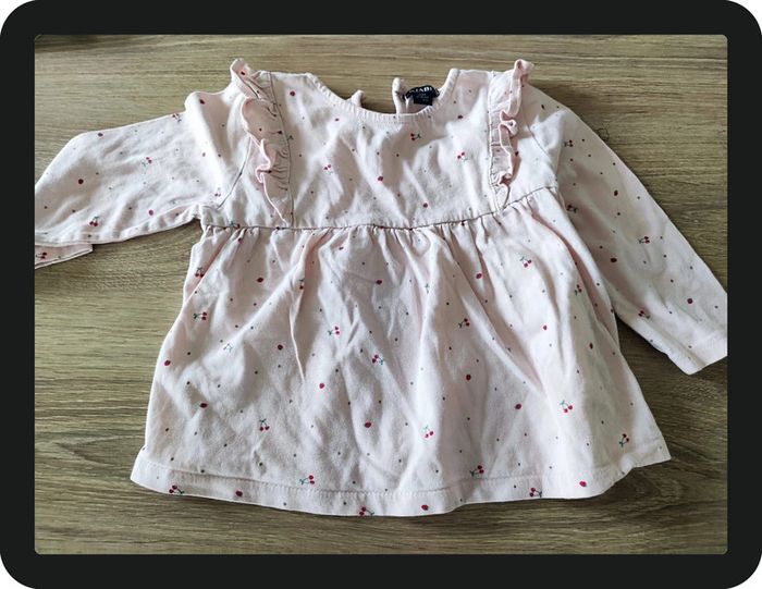 Lot de 13 vetements fille 18 mois - photo numéro 7