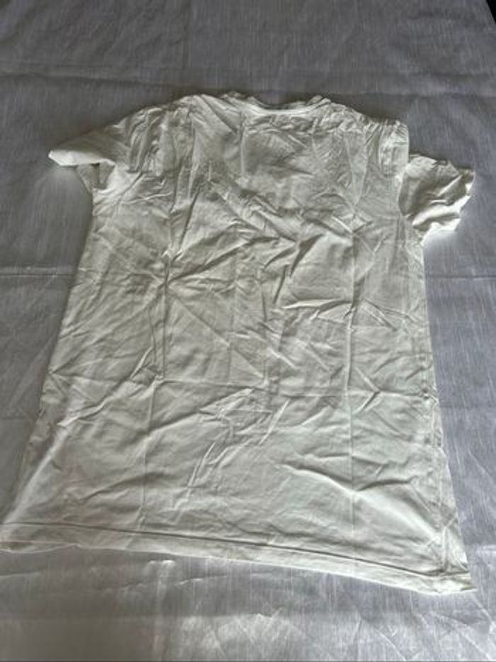 Col blanc col V - photo numéro 3