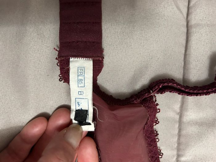 Soutien gorge 85B - photo numéro 7