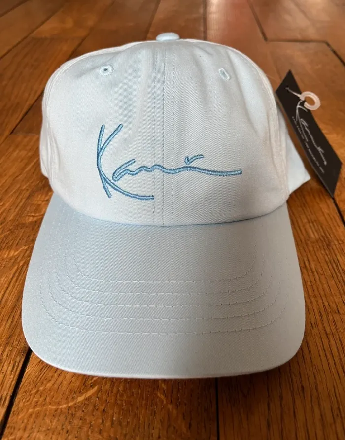 Casquette Karl Kani bleu - photo numéro 2