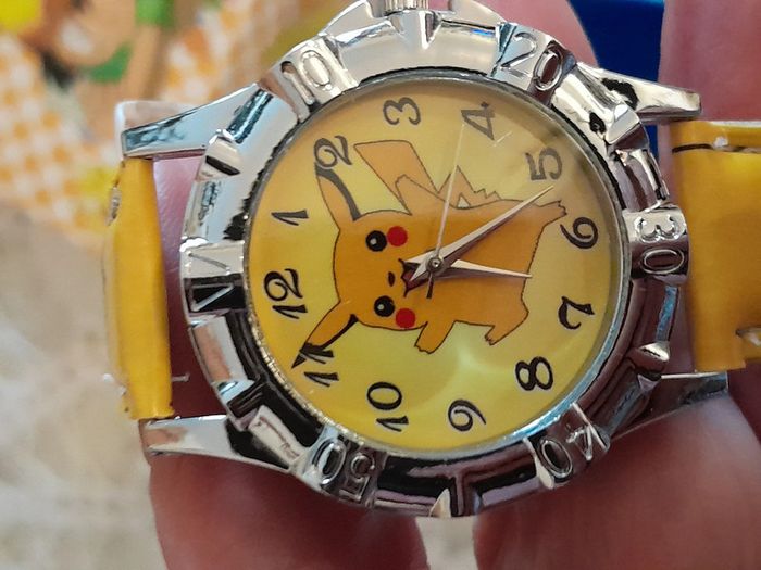 Montre enfant, Pikachu, Pokémon - photo numéro 5