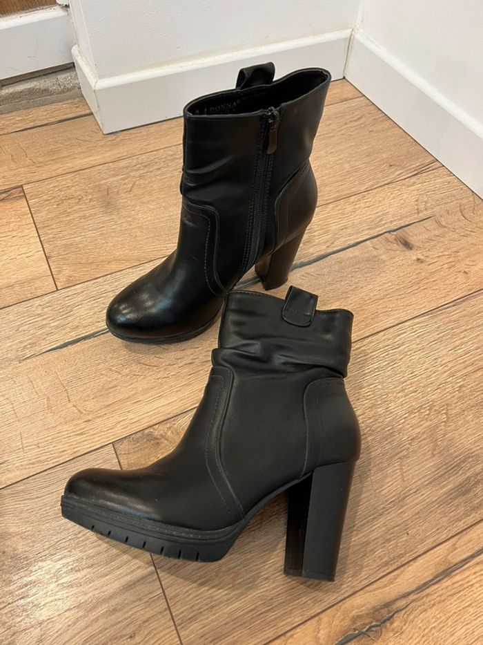 Paire de bottines noires simili cuir 37 - photo numéro 2