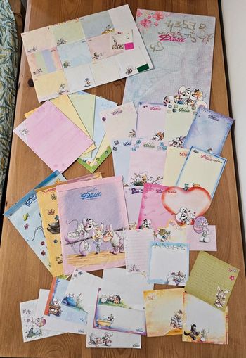 Grand lot de feuilles de collection DIDDL rares collector années 2000