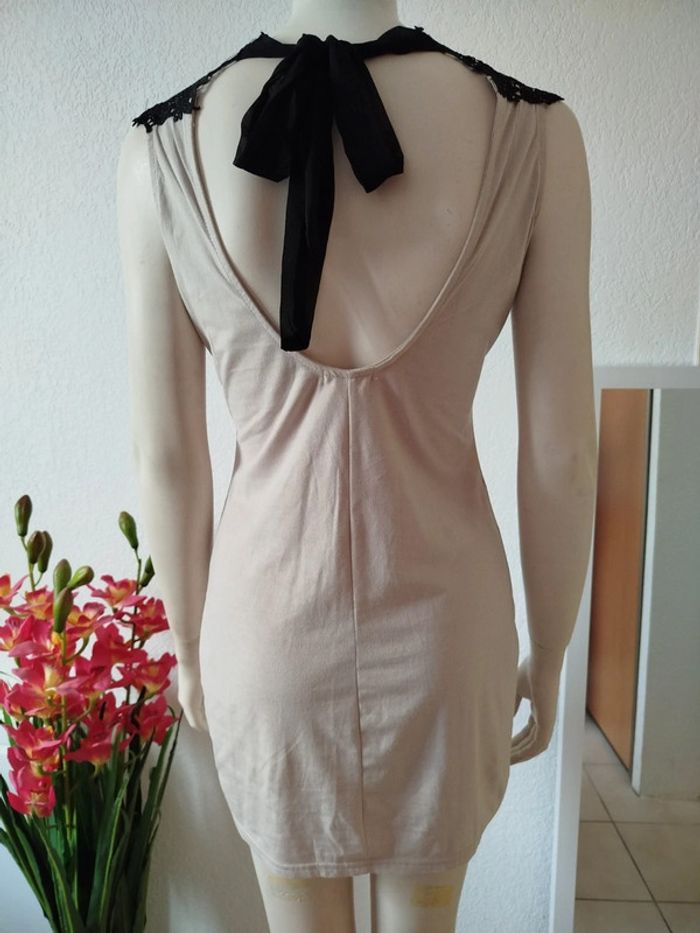 Robe lipsy nude courte dentelle noire daim sequins sexy - photo numéro 5