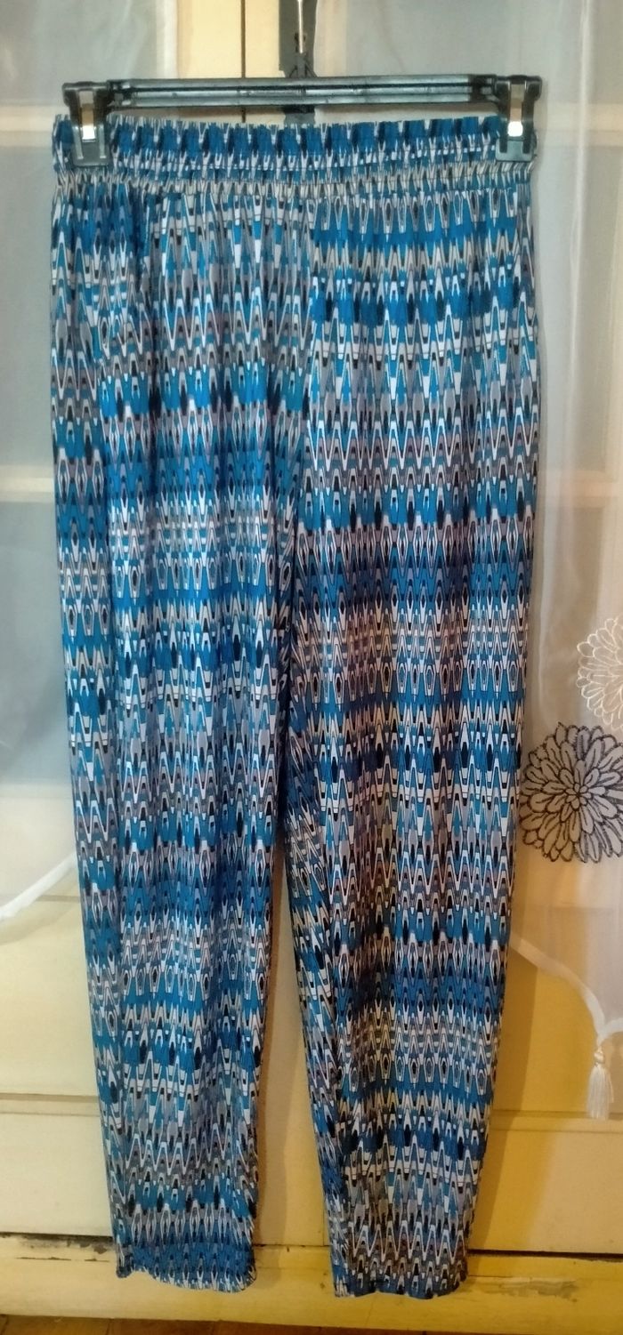 Pantalon fluide bleu femme/ taille 40/ tres bon état . - photo numéro 3