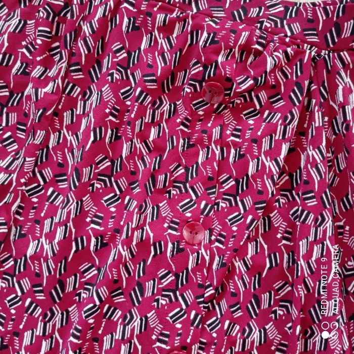 Jupe bordeaux à motifs t42 - photo numéro 4