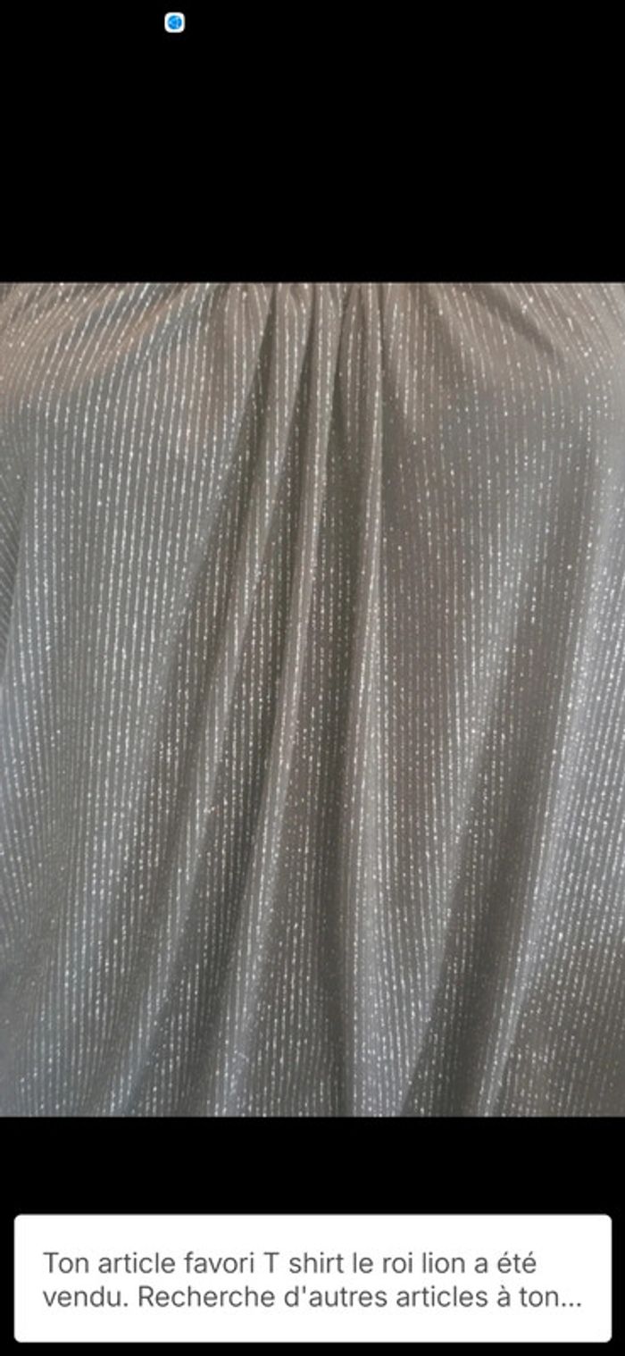 Top gris avec fil métallisé argenté. Taille 40. Cache Cache - photo numéro 3