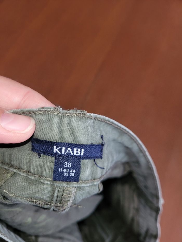 Short kaki Kiabi T.38 - photo numéro 3