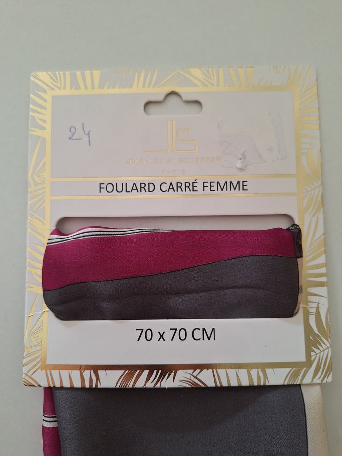 Foulard carré imprimé multi-couleurs Jean-Louis Scherrer - photo numéro 3