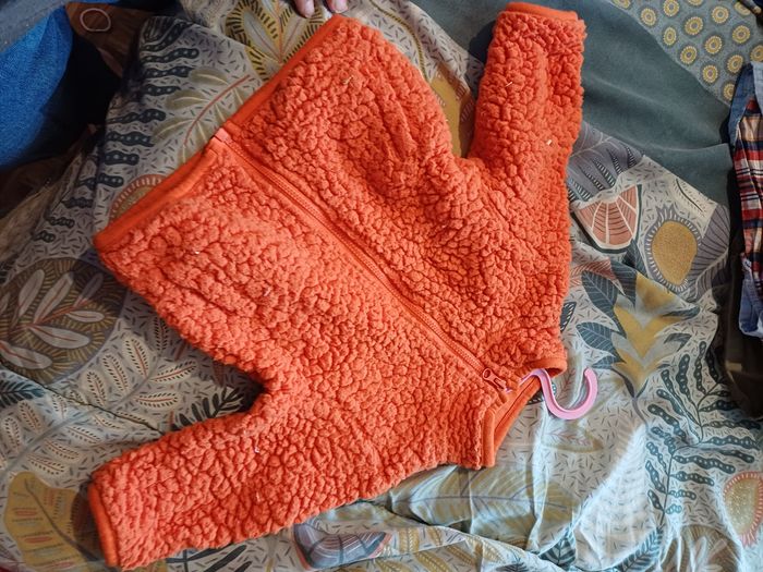 Veste 6 mois - photo numéro 2