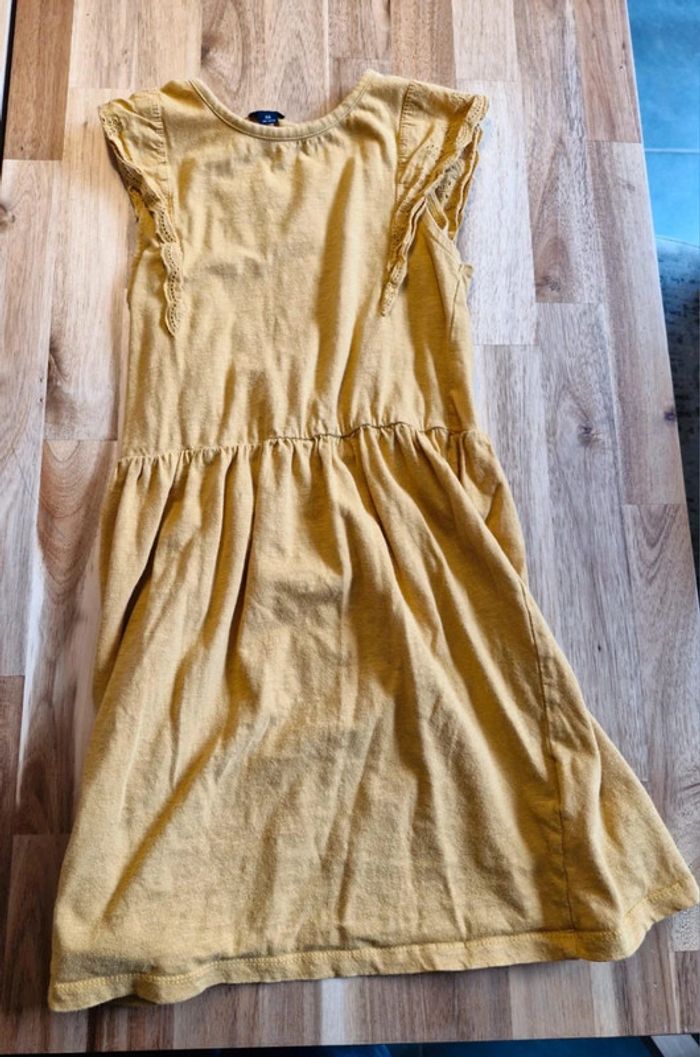 Magnifique lot de 3 robes 8ans - photo numéro 2