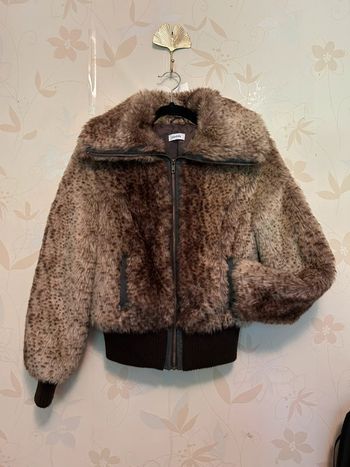 Veste en moumoute • taille S