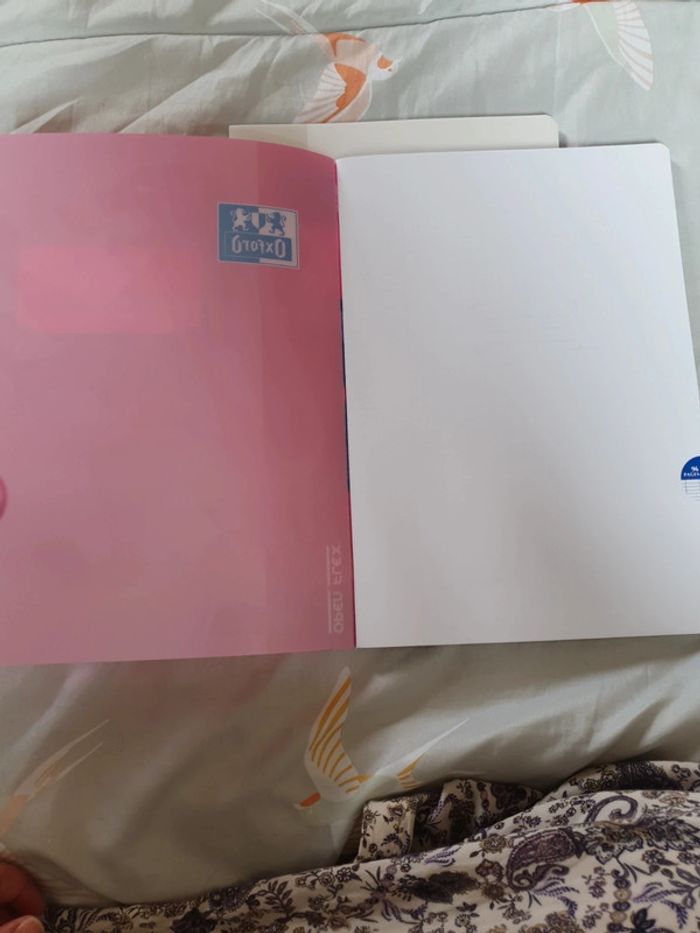 Lot de 2 cahiers oxford rose et blanc, couverture résistante s'ouvre à plat - photo numéro 6