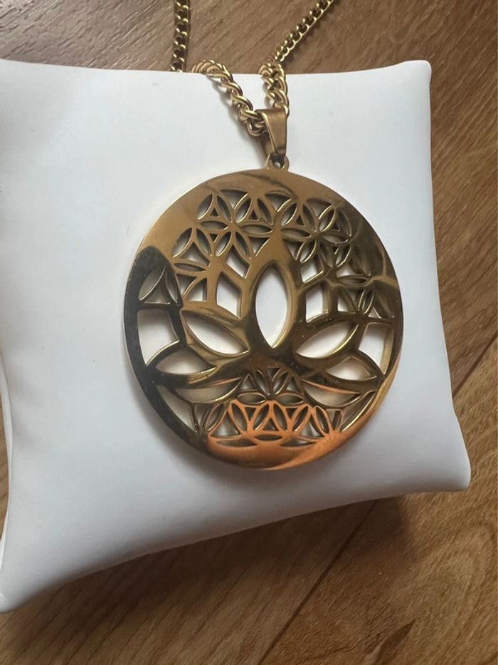 Collier - photo numéro 2