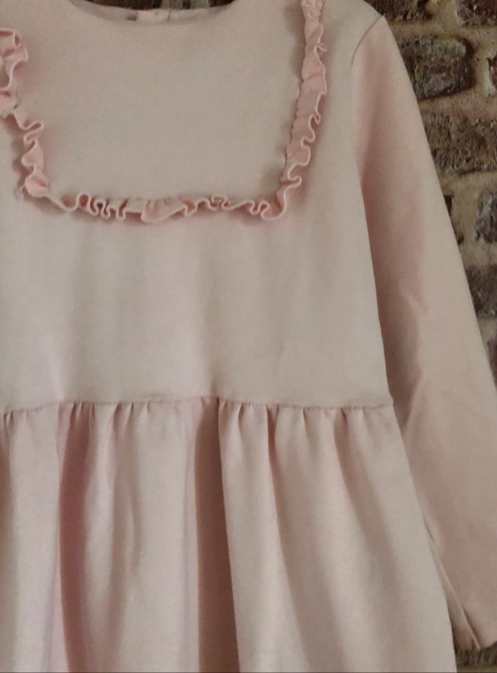 Robe Carremenr Beau 8ans - photo numéro 4