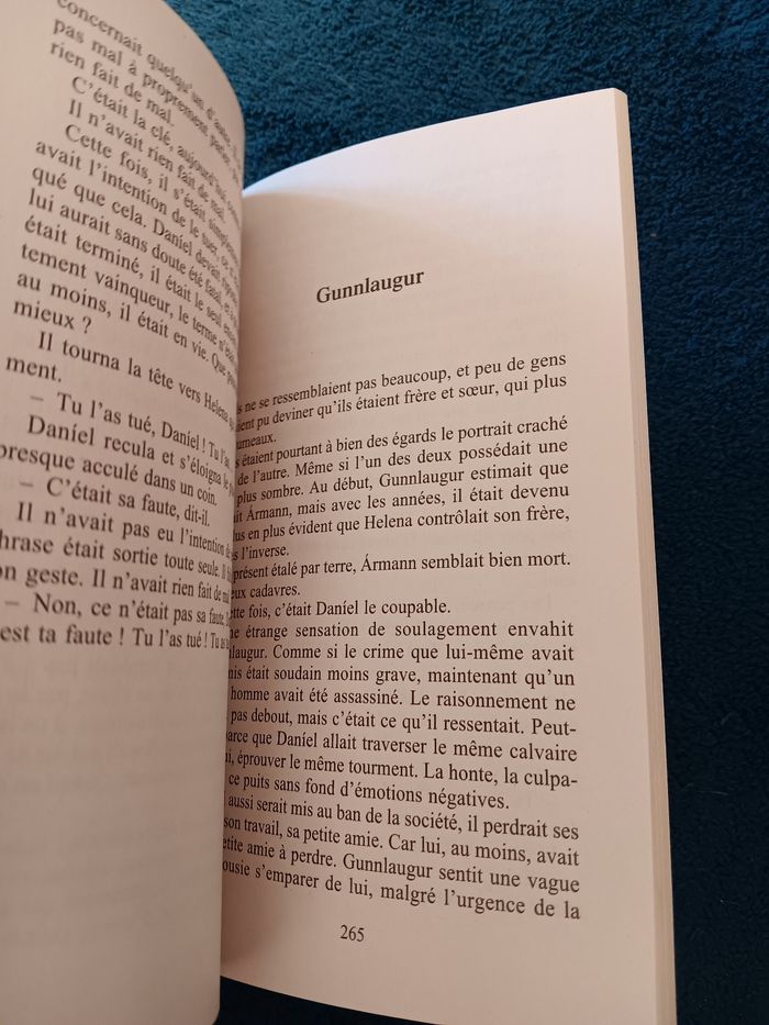 Livre de poche - photo numéro 4