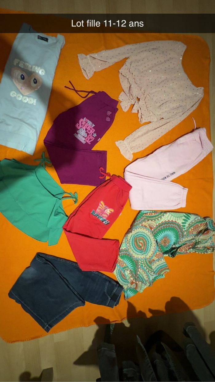 Lot fille 11-12 ans
