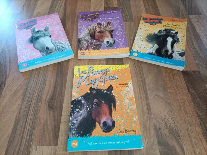 Lot 4 livres les poneys magiques 1,2,3 et 6 - photo numéro 2