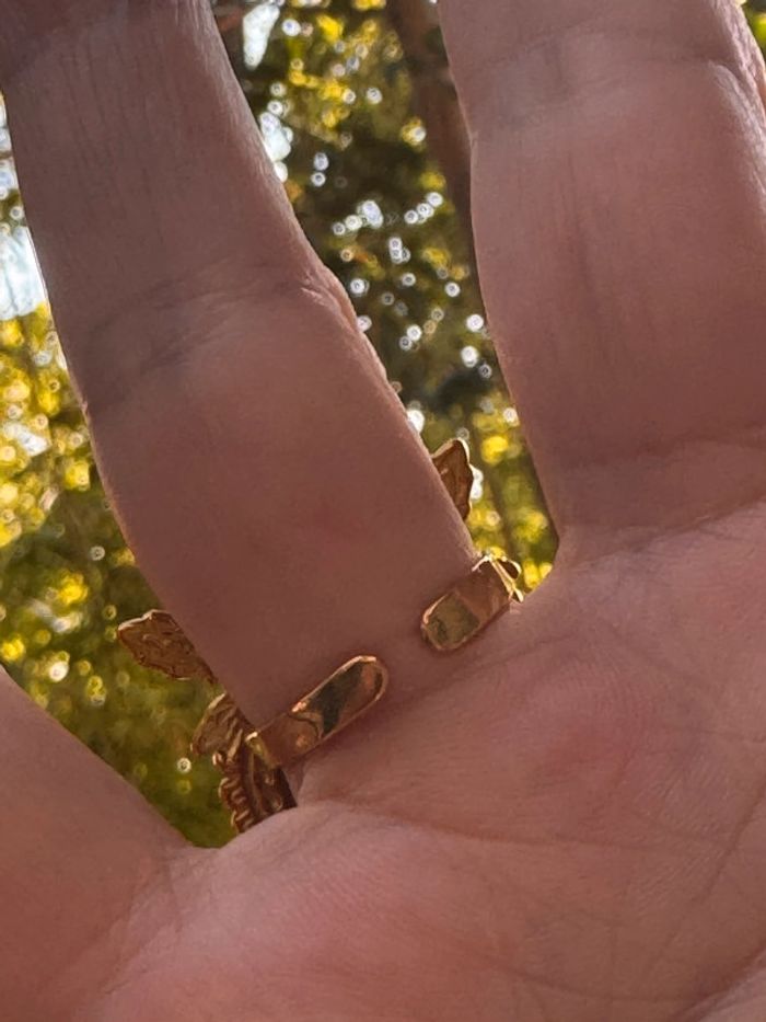 Grosse bague mile Mila cœur ex-voto pierre écrue acier inoxydable or réglable - photo numéro 4