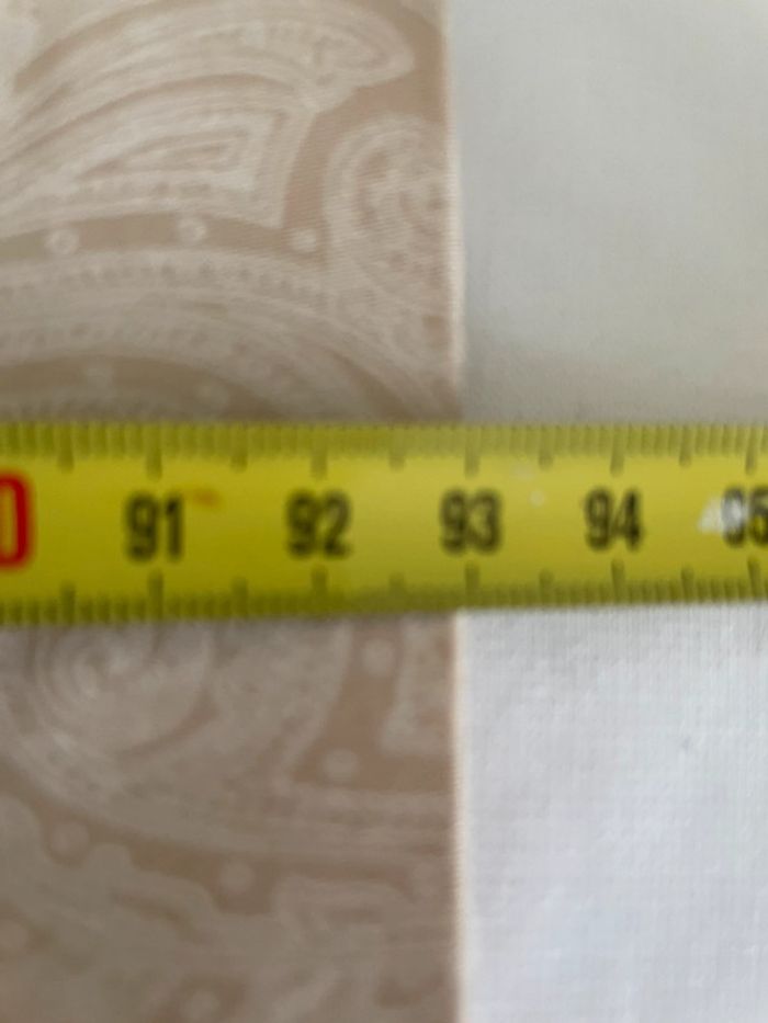 Pantalon beige droit à motif - photo numéro 9