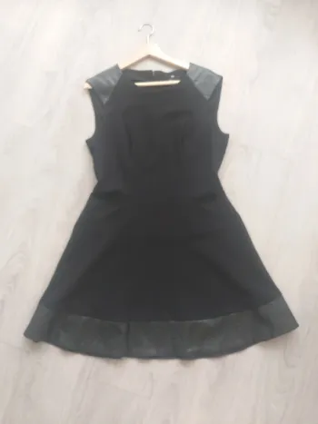Petite robe noire