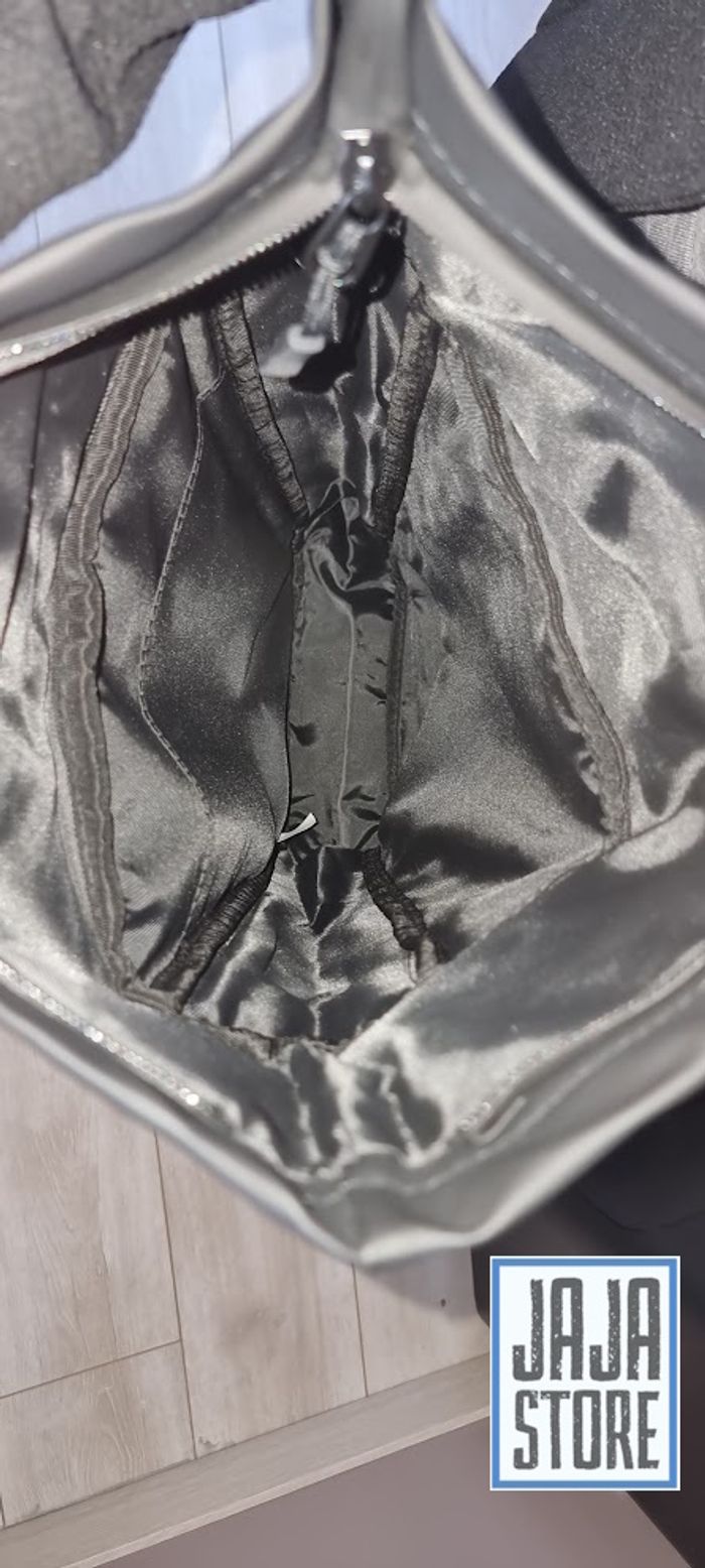 Sac à dos rolltop imperméable - photo numéro 5