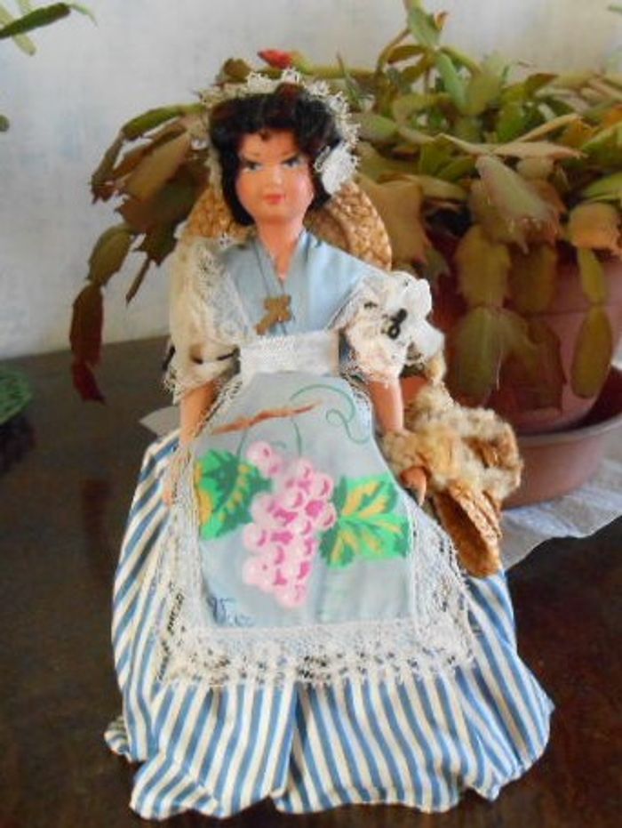 Poupée folklorique du Var