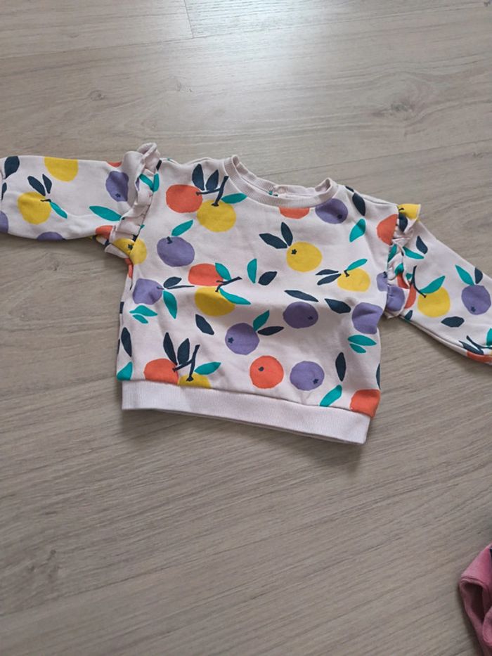Pull coloré 12 mois fille. Dpam