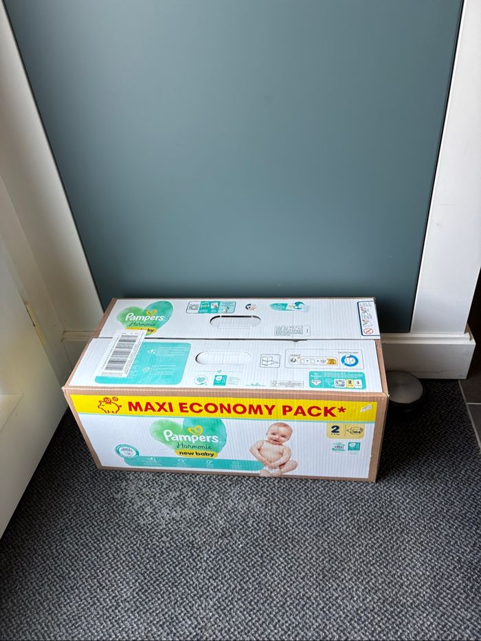 Un pack de couches Pampers harmonie Taille 2 4/8 kg - photo numéro 3