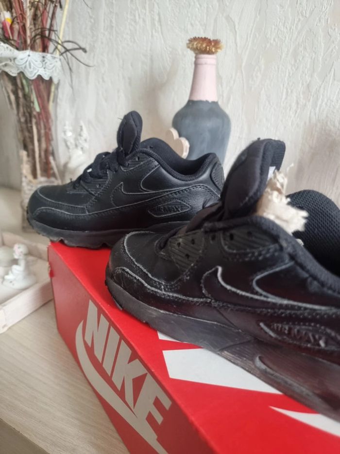 Basket nike taille 31 - photo numéro 5